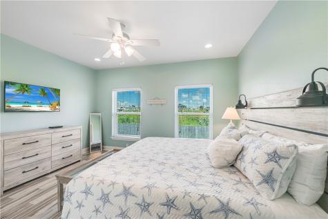 1726 S 11th Street 108 Port Aransas TX 78373