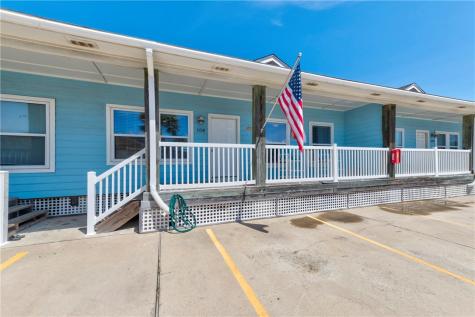 1726 S 11th Street 108 Port Aransas TX 78373
