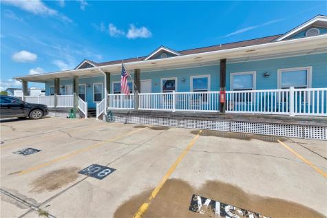 1726 S 11th Street 108 Port Aransas TX 78373