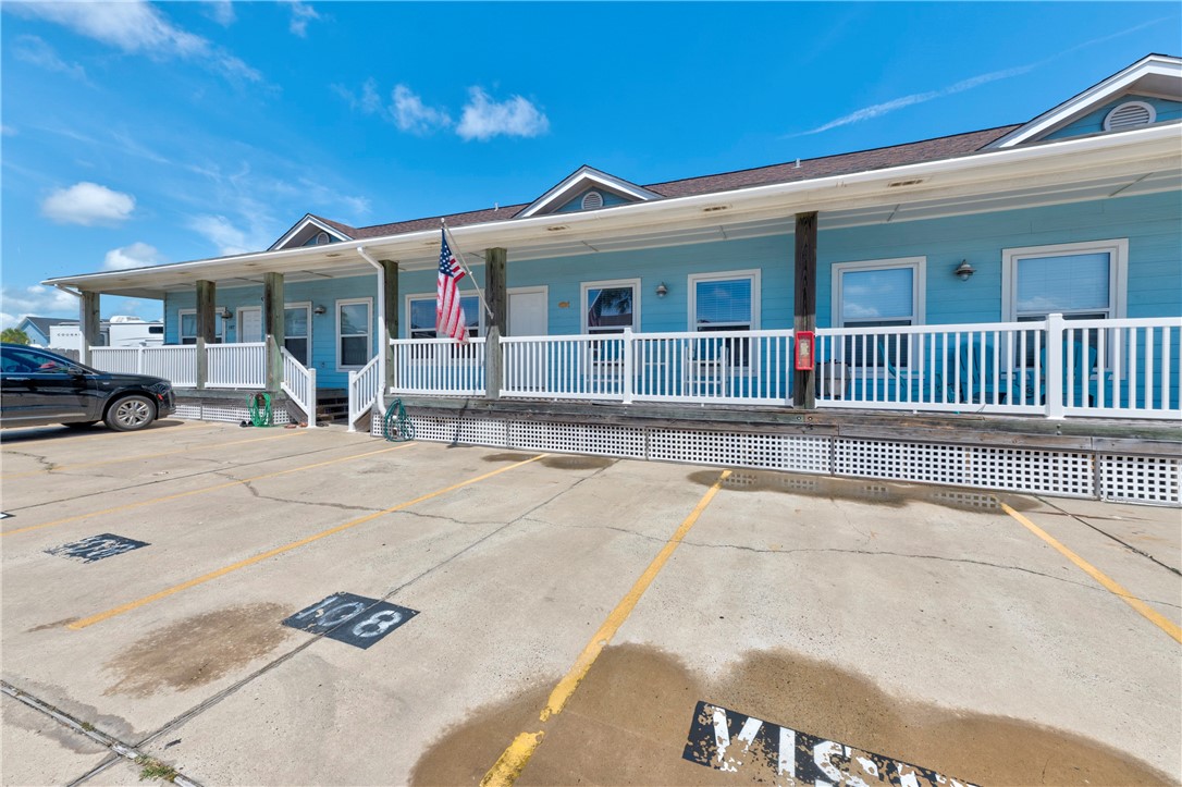 1726 S 11th Street 108 Port Aransas TX 78373