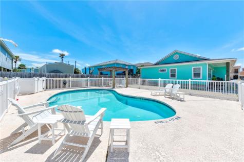 1726 S 11th Street 108 Port Aransas TX 78373