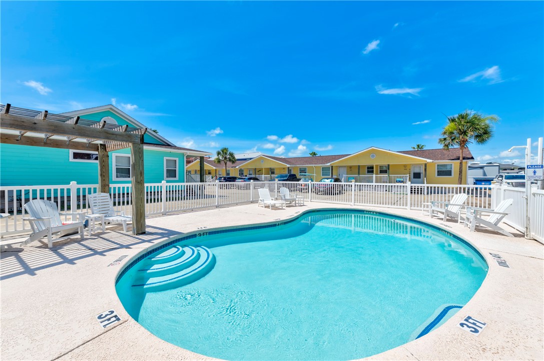 1726 S 11th Street 108 Port Aransas TX 78373