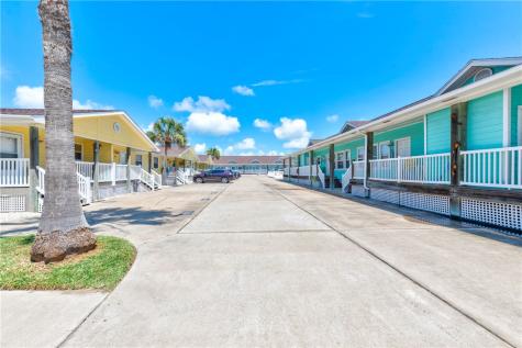 1726 S 11th Street 108 Port Aransas TX 78373