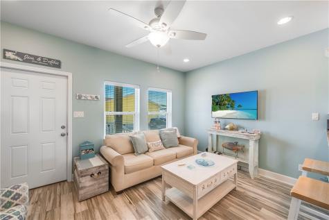 1726 S 11th Street 108 Port Aransas TX 78373