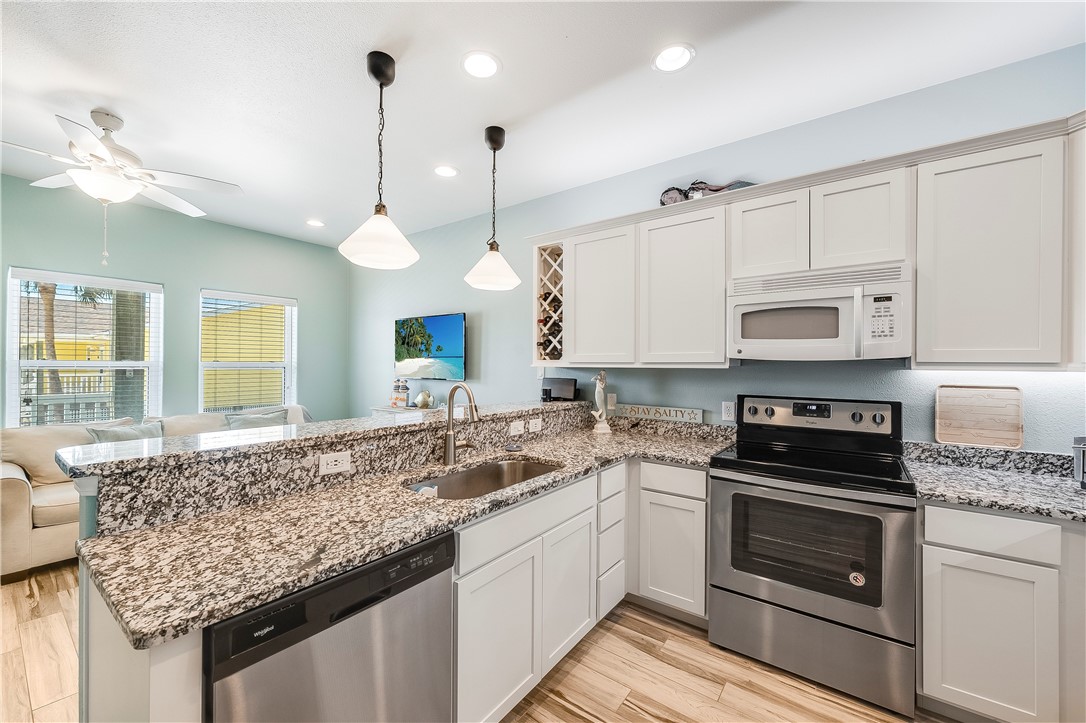 1726 S 11th Street 108 Port Aransas TX 78373