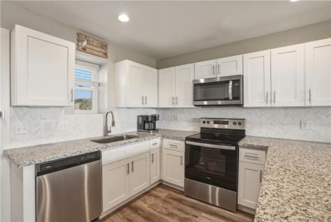 1107 Eleventh G#52 Port Aransas TX 78373