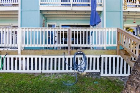 2292 N Fulton Beach Road 505 Rockport TX 78382