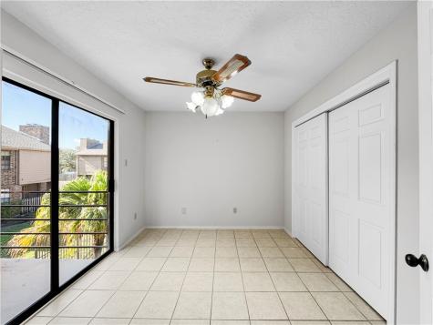 7122 Premont Drive C202 Corpus Christi TX 78414