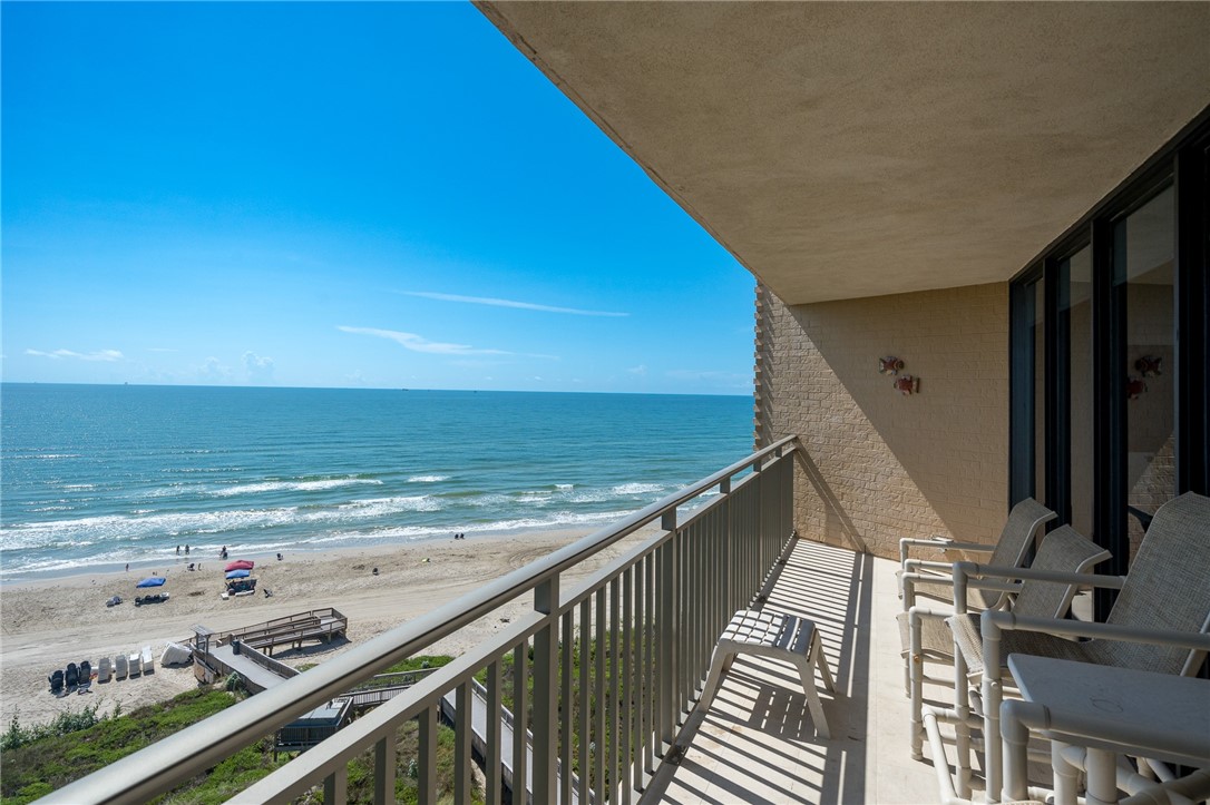 6649 Seacomber Drive 804 Port Aransas TX 78373