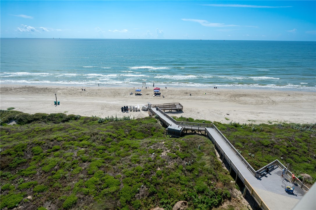 6649 Seacomber Drive 804 Port Aransas TX 78373