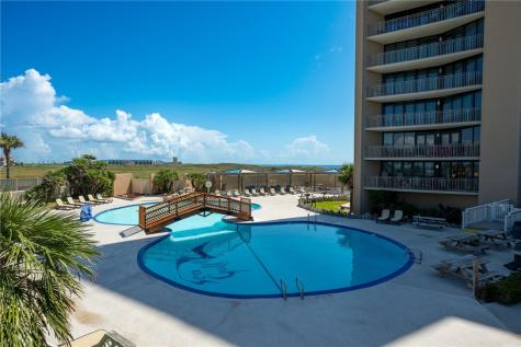6649 Seacomber Drive 804 Port Aransas TX 78373