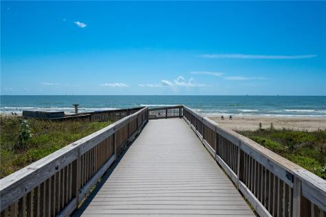 6649 Seacomber Drive 804 Port Aransas TX 78373
