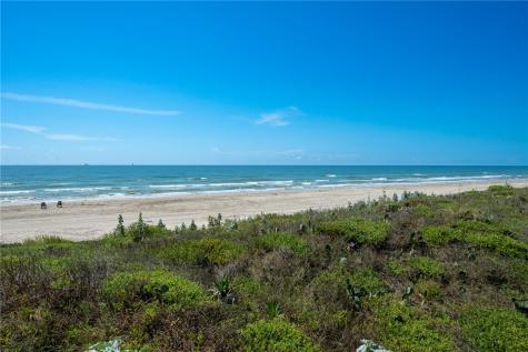 6649 Seacomber Drive 804 Port Aransas TX 78373