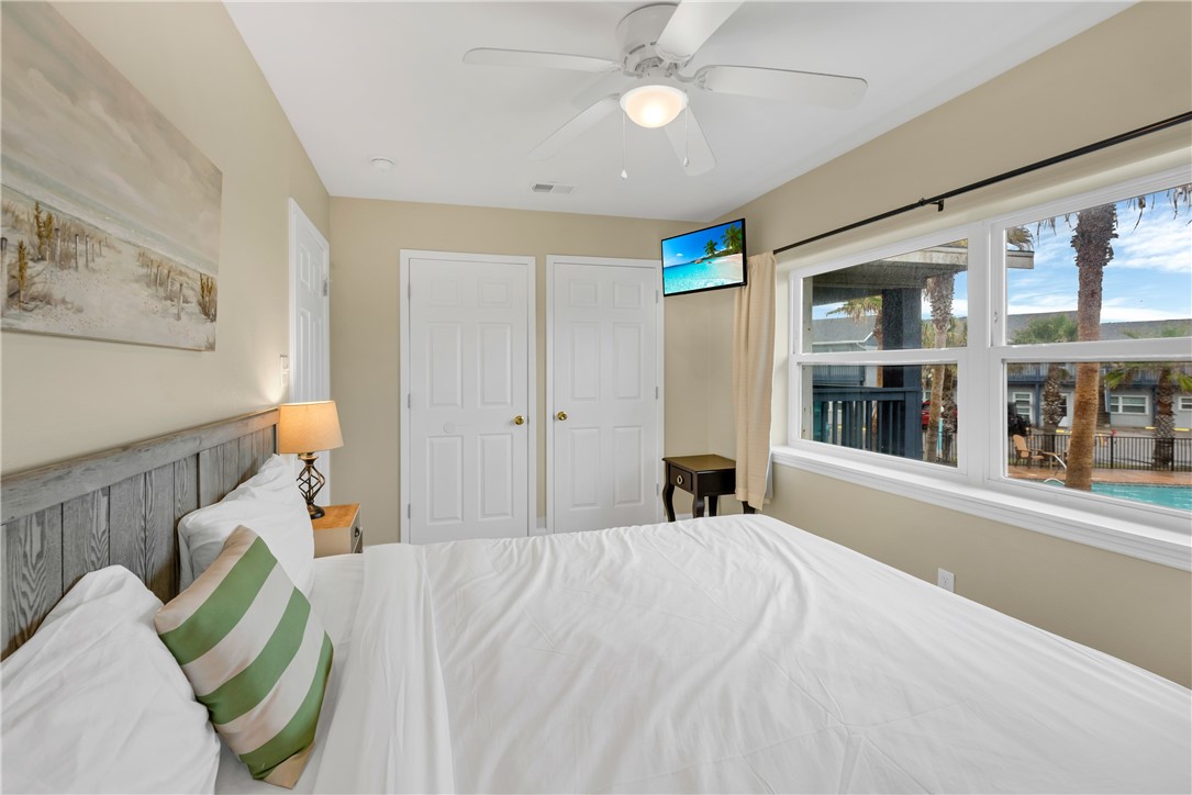 1129 Eleventh Street 10 Port Aransas TX 78373