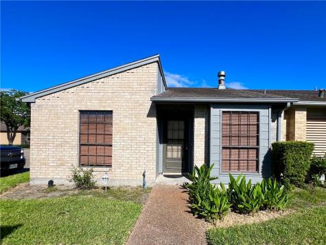 1818 Rodd Field Road H1 Corpus Christi TX 78412