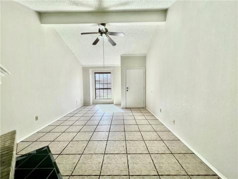 1818 Rodd Field Road H1 Corpus Christi TX 78412
