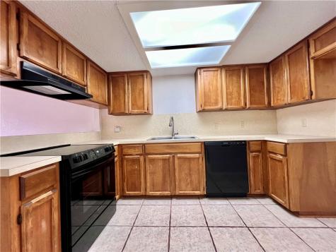 1818 Rodd Field Road H1 Corpus Christi TX 78412