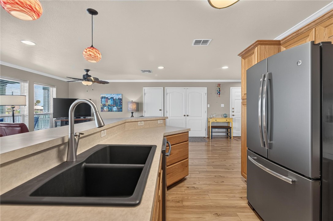 13941 Fortuna Bay Drive 201 Corpus Christi TX 78418