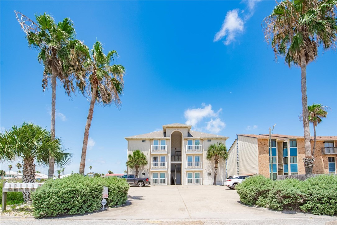 13941 Fortuna Bay Drive 201 Corpus Christi TX 78418