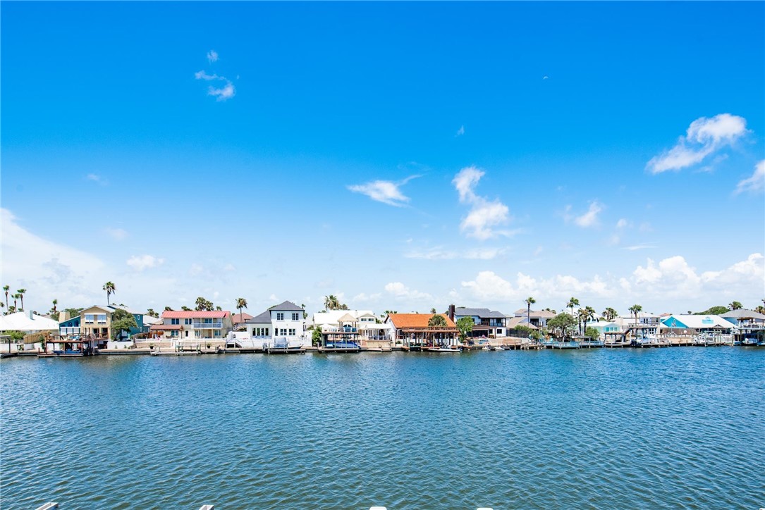 13941 Fortuna Bay Drive 201 Corpus Christi TX 78418