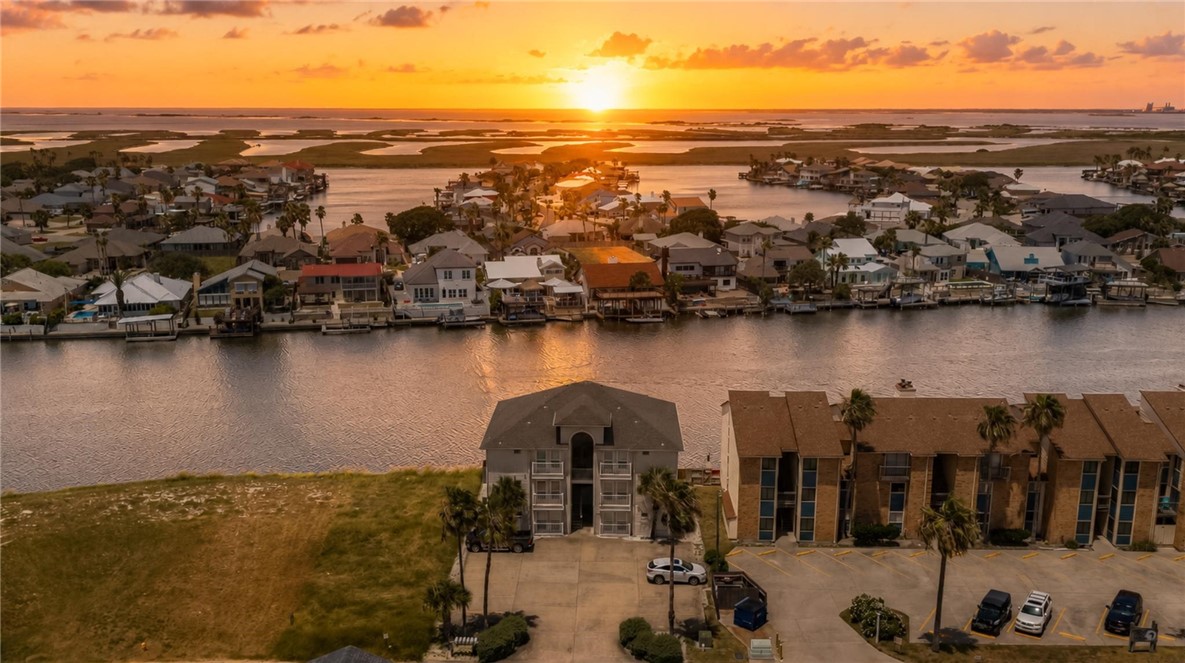 13941 Fortuna Bay Drive 201 Corpus Christi TX 78418
