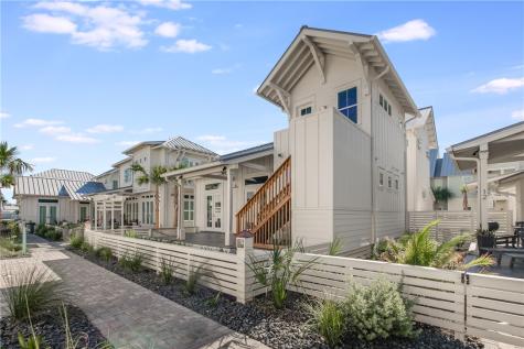 673 Center Square South 13 Port Aransas TX 78373