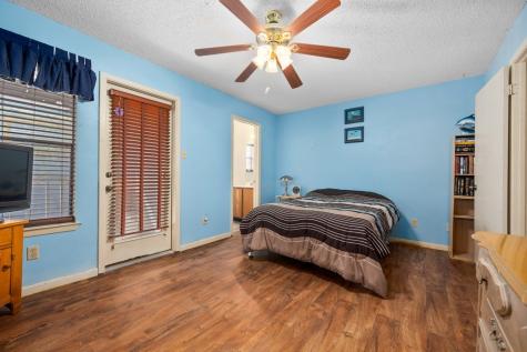209 Forest Hills 120 Rockport TX 78382