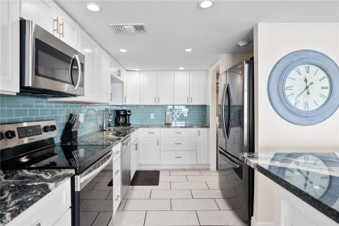 4242 Gulfbreeze Boulevard 302 Corpus Christi TX 78402