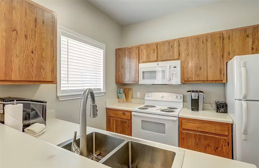 15010 Leeward Drive 207 Corpus Christi TX 78418