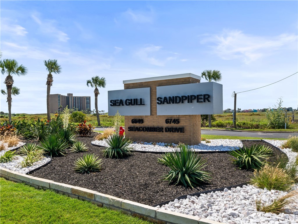 6649 Seacomber Drive 103 Port Aransas TX 78373