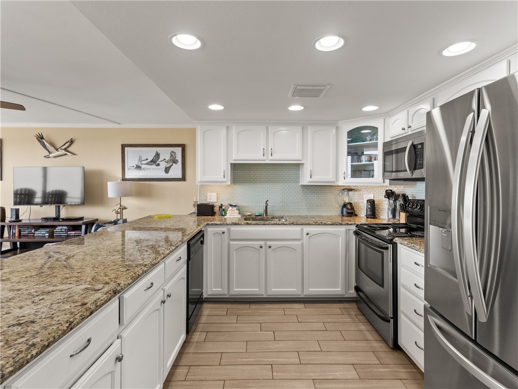 6649 Seacomber Drive 103 Port Aransas TX 78373