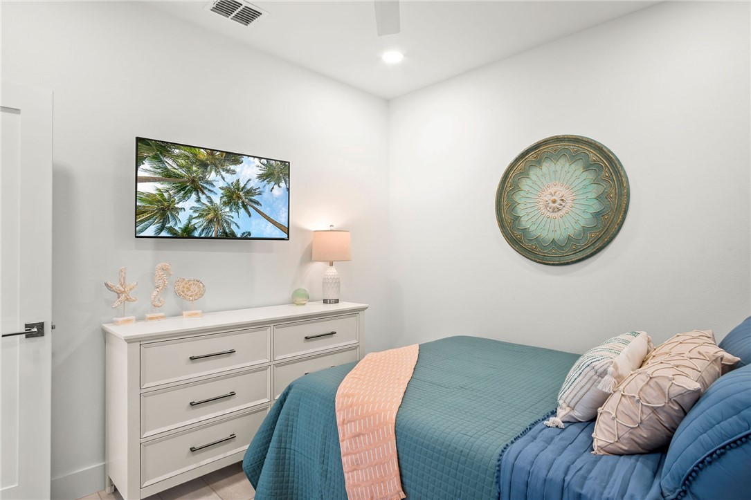 901 S 9th 7 Port Aransas TX 78373