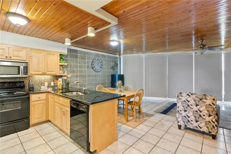 7477 State Highway 361 104 Port Aransas TX 78373