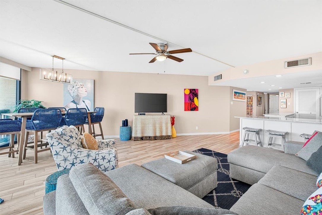 6745 Seacomber 109 Port Aransas TX 73