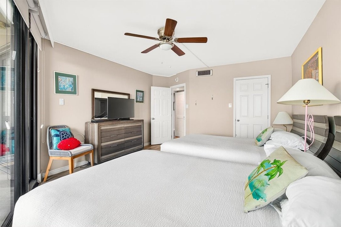6745 Seacomber 109 Port Aransas TX 73