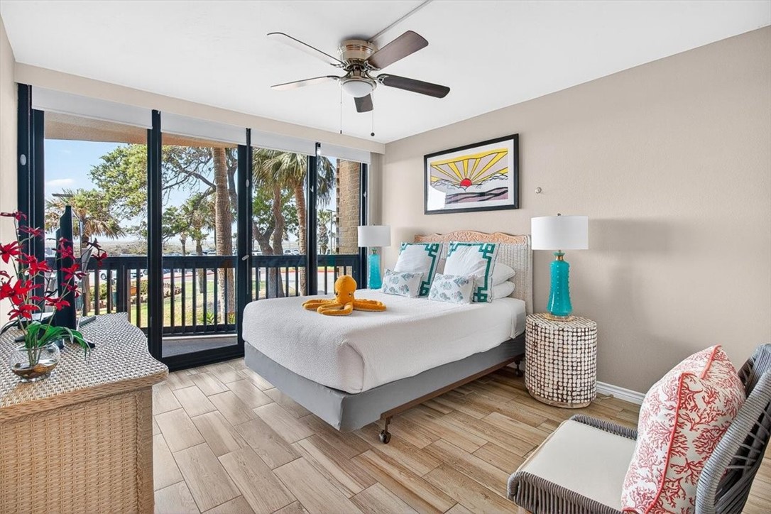 6745 Seacomber 109 Port Aransas TX 73