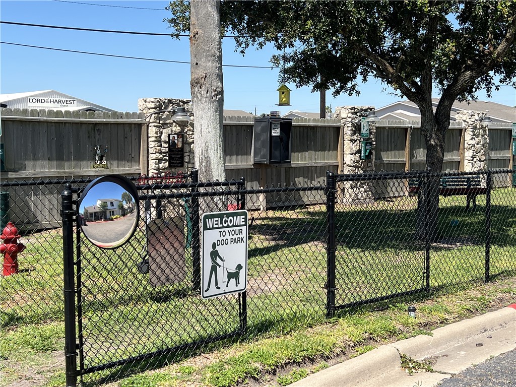 38 Rock Creek Drive 38 Corpus Christi TX 78412