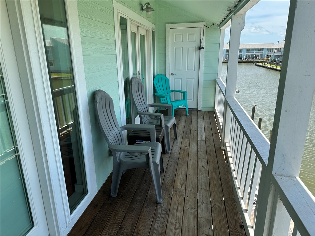 611 Lauderdale Drive 611 Rockport TX 78382