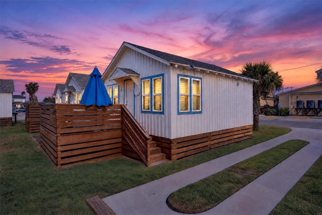 340 N Alister Street 3 Port Aransas TX 78373