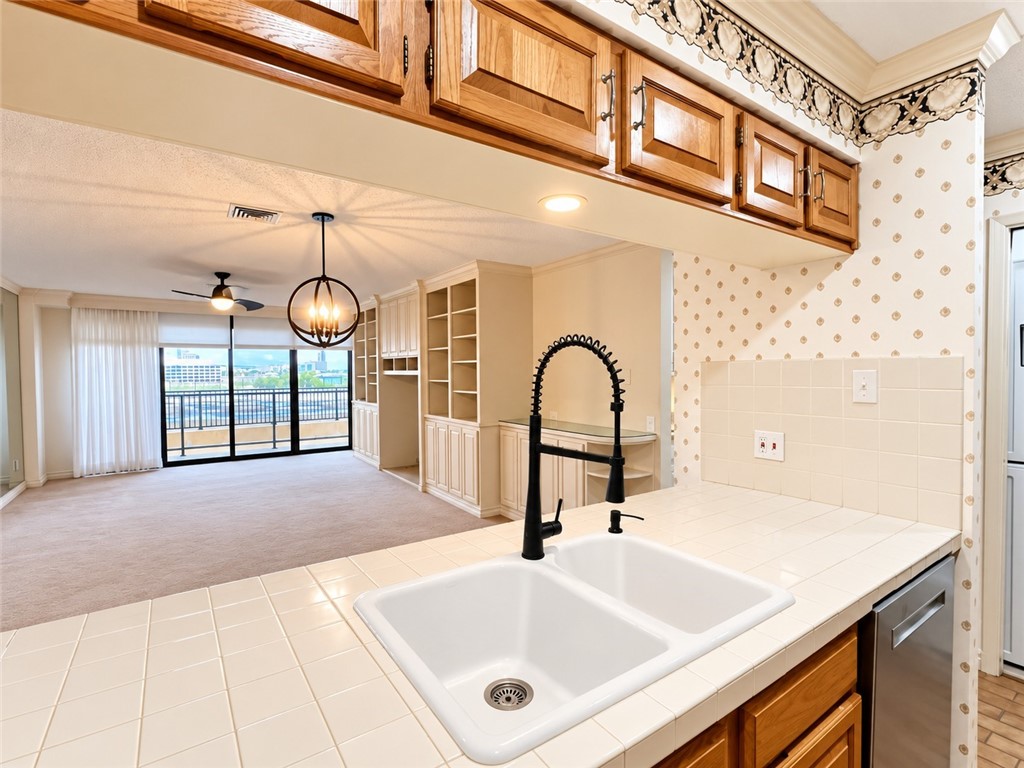 1400 Ocean Dr 201c Corpus Christi TX 78404
