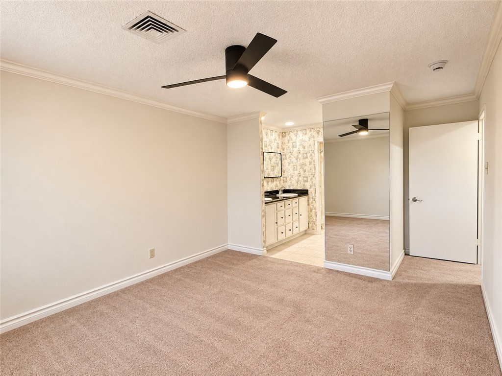 1400 Ocean Dr 201c Corpus Christi TX 78404