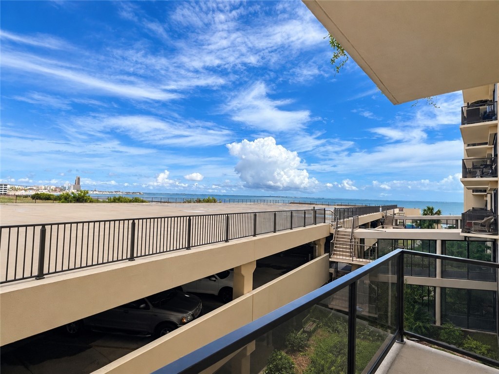 1400 Ocean Dr 201c Corpus Christi TX 78404