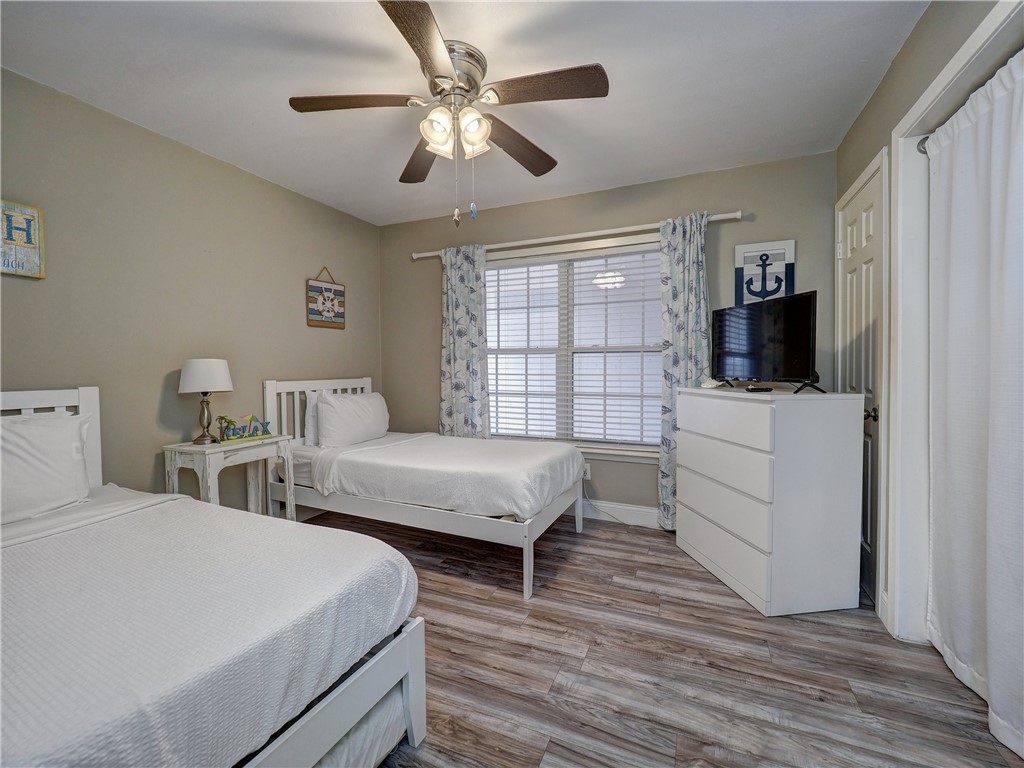15225 Leeward Drive 8-a Corpus Christi TX 78418
