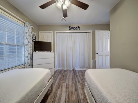 15225 Leeward Drive 8-a Corpus Christi TX 78418