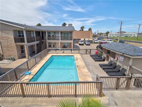 15225 Leeward Drive 8-a Corpus Christi TX 78418