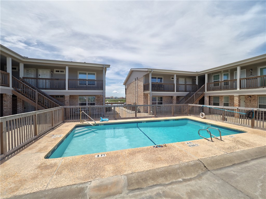 15225 Leeward Drive 8-a Corpus Christi TX 78418