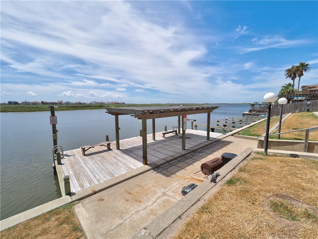 15225 Leeward Drive 8-a Corpus Christi TX 78418