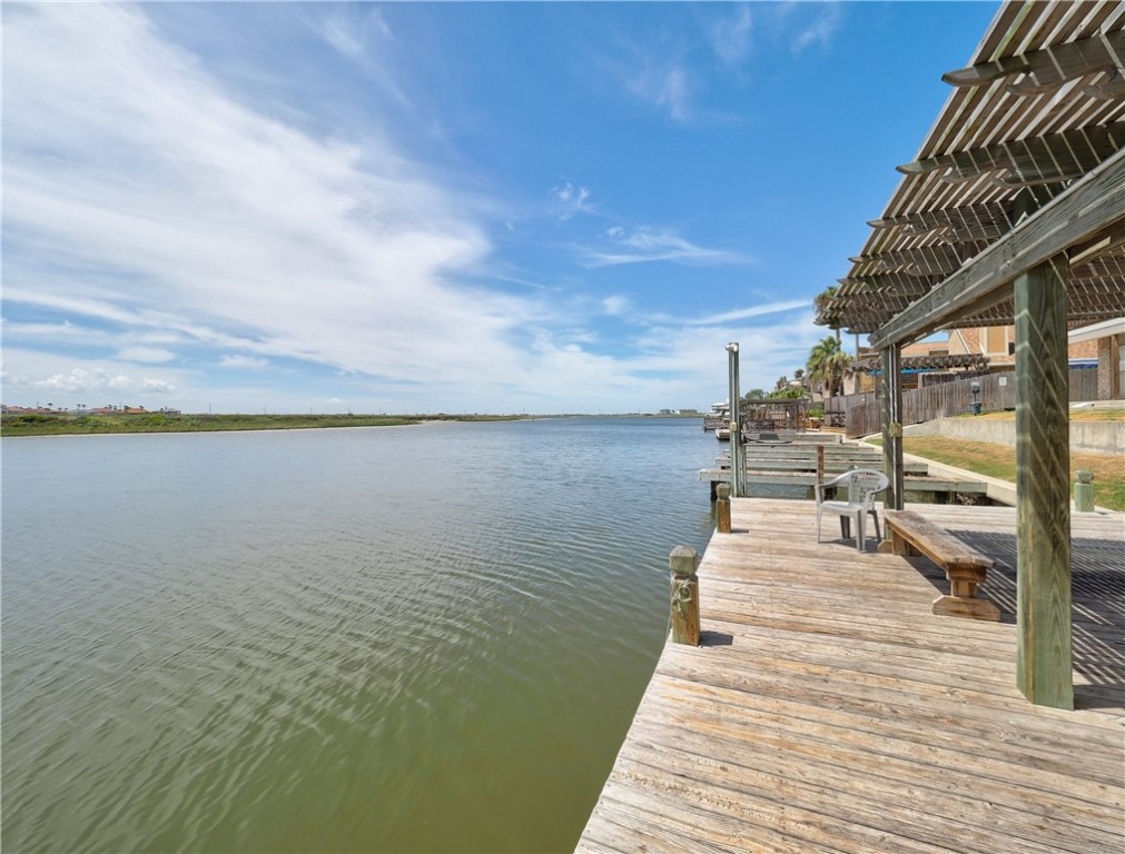 15225 Leeward Drive 8-a Corpus Christi TX 78418