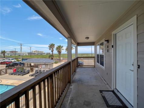15225 Leeward Drive 8-a Corpus Christi TX 78418