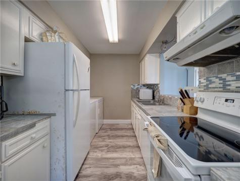 15225 Leeward Drive 8-a Corpus Christi TX 78418